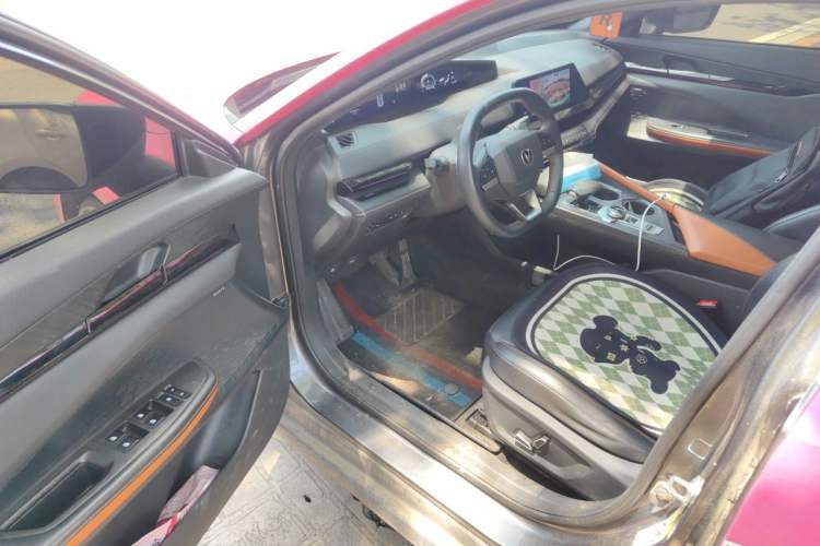 Used CHANGAN UNI-V 2022 1.5T Prestige Version Driver Seat