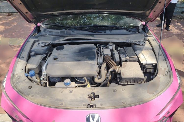 Used CHANGAN UNI-V 2022 1.5T Prestige Version Engine Bay
