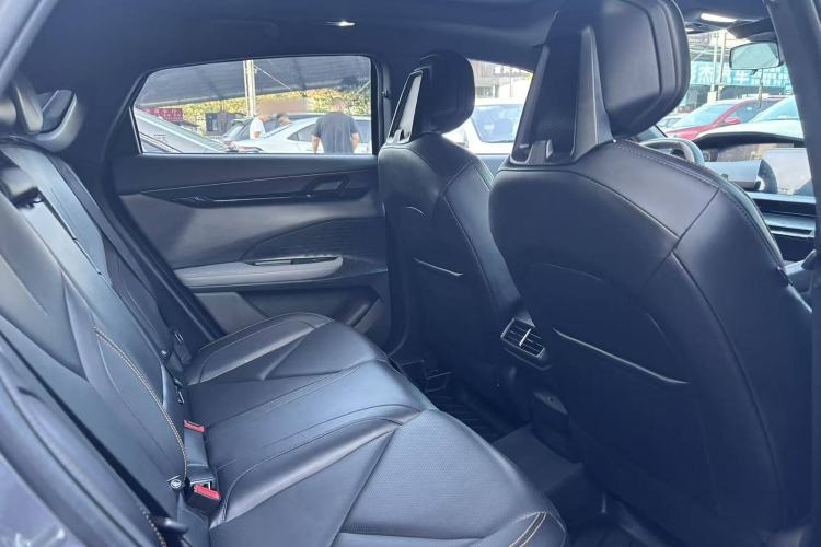 Used CHANGAN UNI-V 2022 1.5T Prestige Version Interior 6