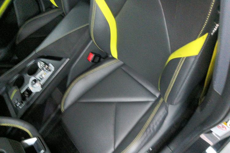 Used CHANGAN UNI-V 2022 1.5T Sport Edition Left Front Seat