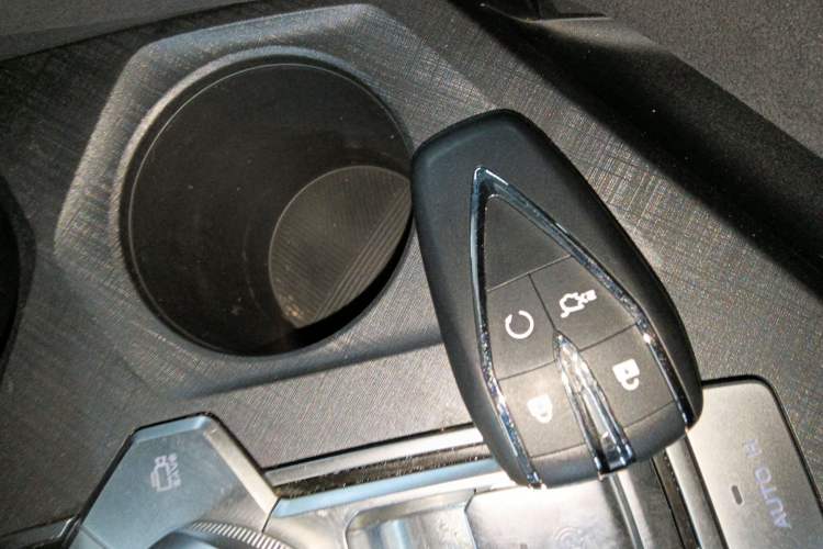 Used CHANGAN UNI-V 2022 1.5T Sport Edition Vehicle Key