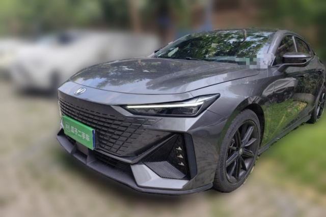 Used CHANGAN UNI-V 2022 1.5T Prestige Version