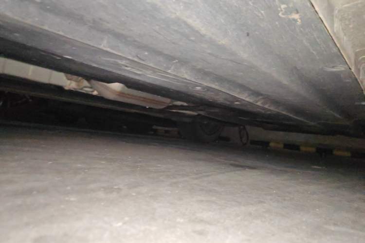 Used CHANGAN UNI-V 2022 1.5T Prestige Version Chassis Front Left