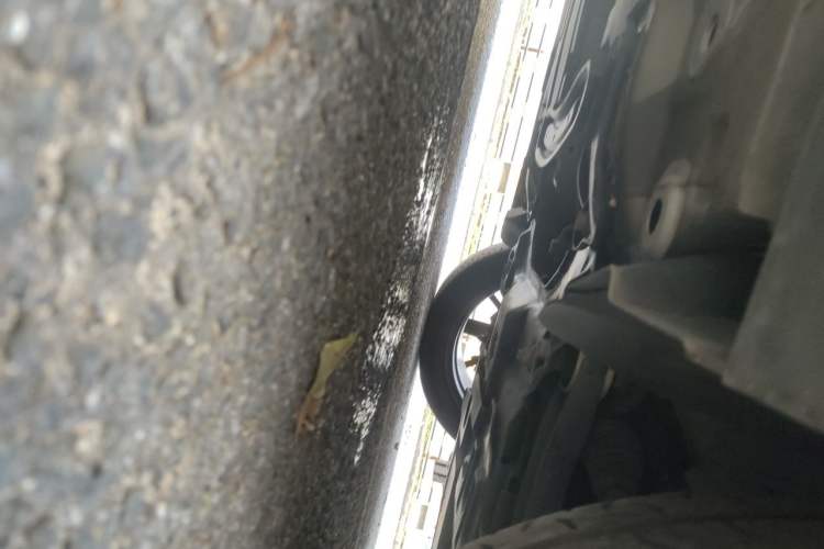 Used CHANGAN UNI-V 2022 1.5T Prestige Version Chassis Front Right