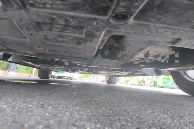 Used CHANGAN UNI-V 2022 1.5T Prestige Version Chassis Front