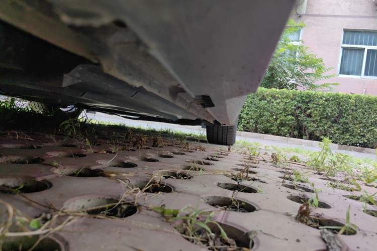 Used CHANGAN UNI-V 2022 1.5T Prestige Version Chassis Rear Right