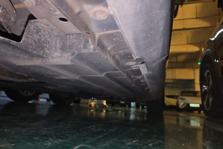 Used CHANGAN UNI-V 2022 1.5T Prestige Version Chassis Rear Right