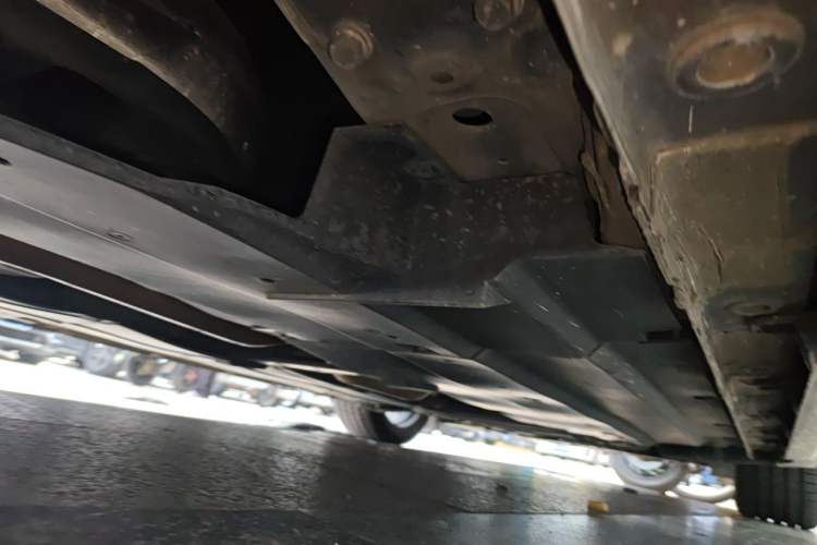 Used CHANGAN UNI-V 2022 1.5T Prestige Version Chassis Rear Right