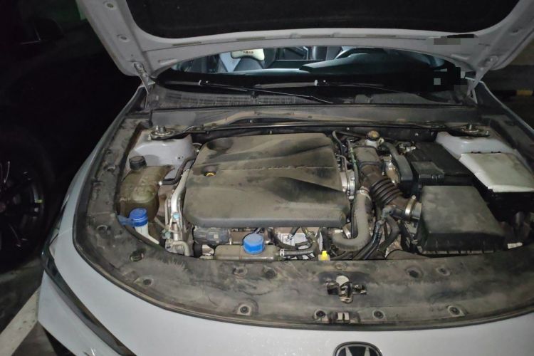 Used CHANGAN UNI-V 2022 1.5T Prestige Version Engine Bay Right