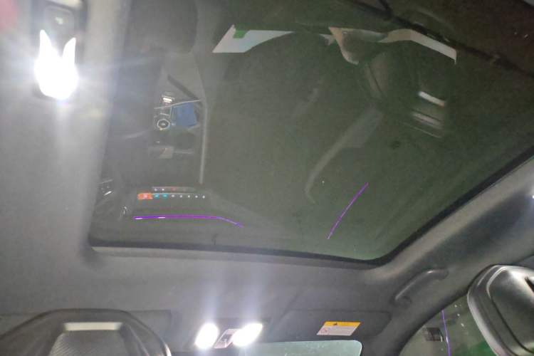 Used CHANGAN UNI-V 2022 1.5T Prestige Version Headliner