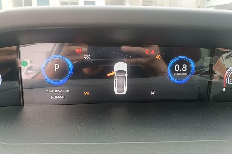 Used CHANGAN UNI-V 2022 1.5T Prestige Version Instrument Cluster
