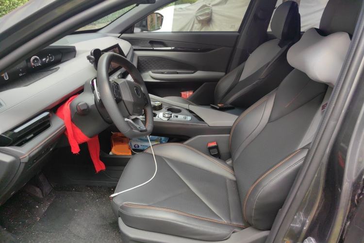 Used CHANGAN UNI-V 2022 1.5T Prestige Version Left Front Seat