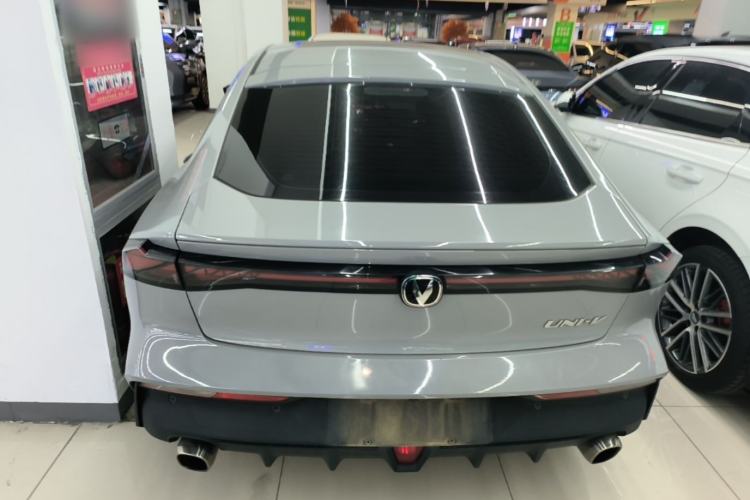 Used CHANGAN UNI-V 2022 1.5T Prestige Version Rear