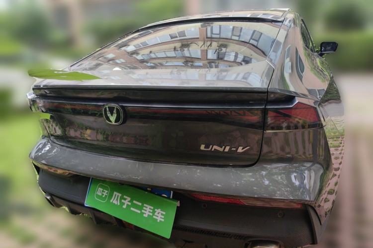 Used CHANGAN UNI-V 2022 1.5T Prestige Version Rear