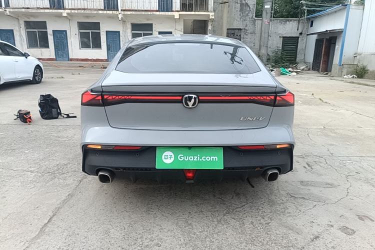 Used CHANGAN UNI-V 2022 1.5T Prestige Version Rear