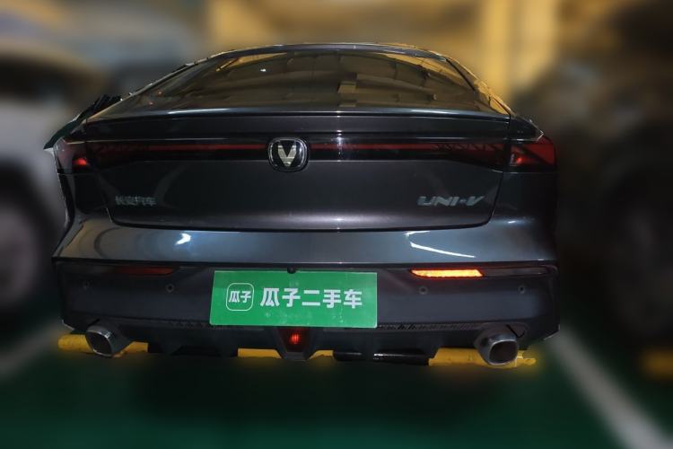 Used CHANGAN UNI-V 2022 1.5T Prestige Version Rear