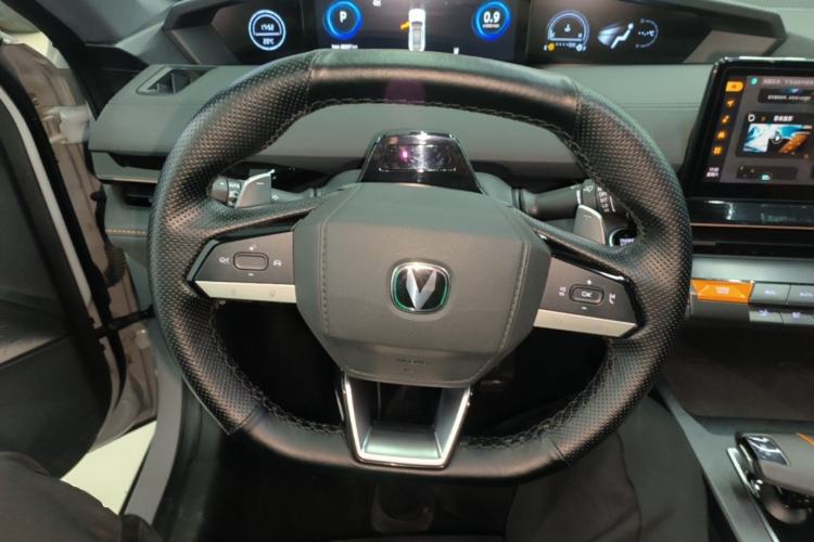 Used CHANGAN UNI-V 2022 1.5T Prestige Version Steering Wheel
