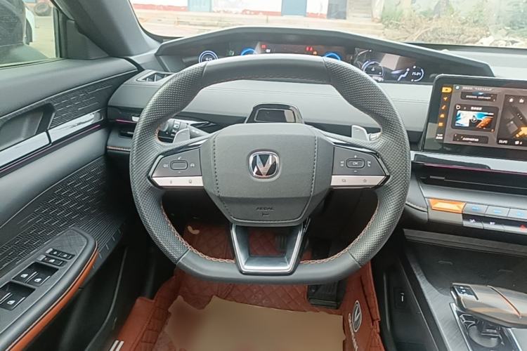 Used CHANGAN UNI-V 2022 1.5T Prestige Version Steering Wheel