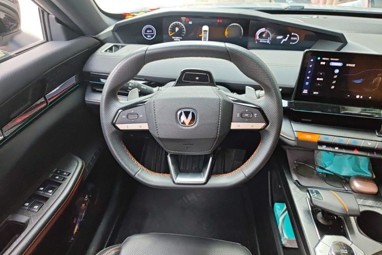 Used CHANGAN UNI-V 2022 1.5T Prestige Version Steering Wheel