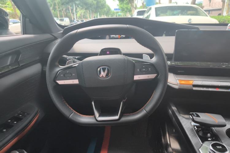 Used CHANGAN UNI-V 2022 1.5T Prestige Version Steering Wheel
