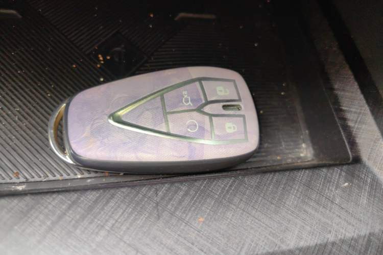 Used CHANGAN UNI-V 2022 1.5T Prestige Version Vehicle Key