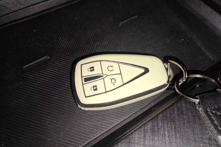 Used CHANGAN UNI-V 2022 1.5T Prestige Version Vehicle Key