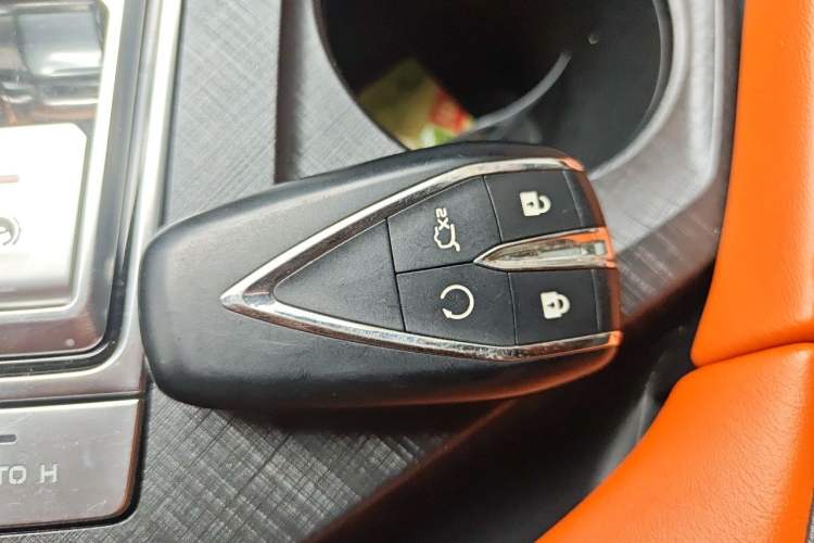 Used CHANGAN UNI-V 2022 1.5T Prestige Version Vehicle Key