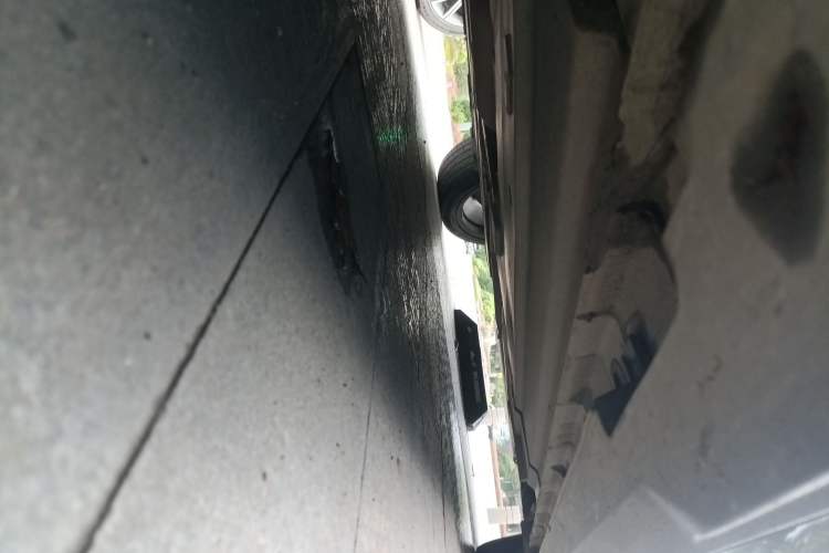 Used CHANGAN UNI-V 2022 1.5T Smart Navigation Version Chassis Front Left