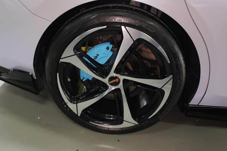 Used CHANGAN UNI-V 2022 1.5T Sport Edition Exterior 5