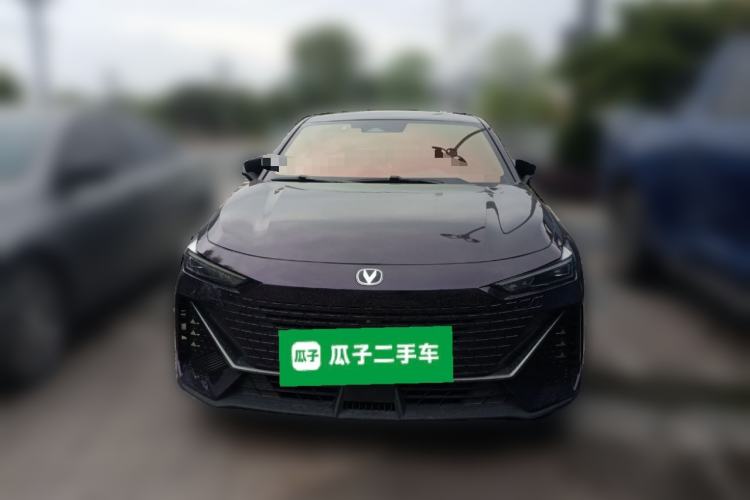 Used CHANGAN UNI-V 2022 1.5T Smart Navigation Version Front