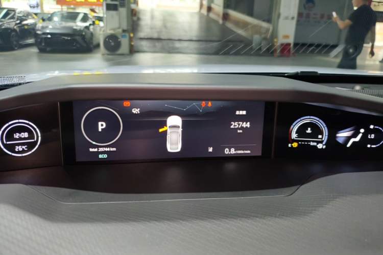 Used CHANGAN UNI-V 2022 1.5T Sport Edition Instrument Cluster