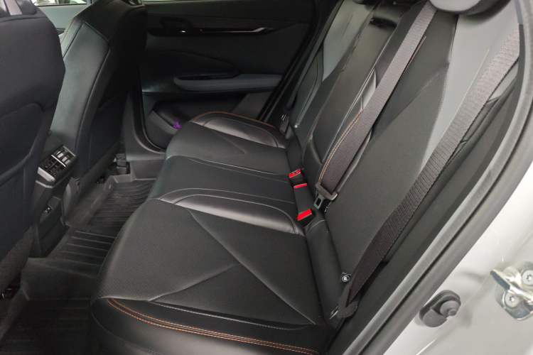 Used CHANGAN UNI-V 2022 1.5T Prestige Version Interior 1