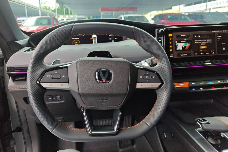 Used CHANGAN UNI-V 2022 1.5T Prestige Version Steering Wheel