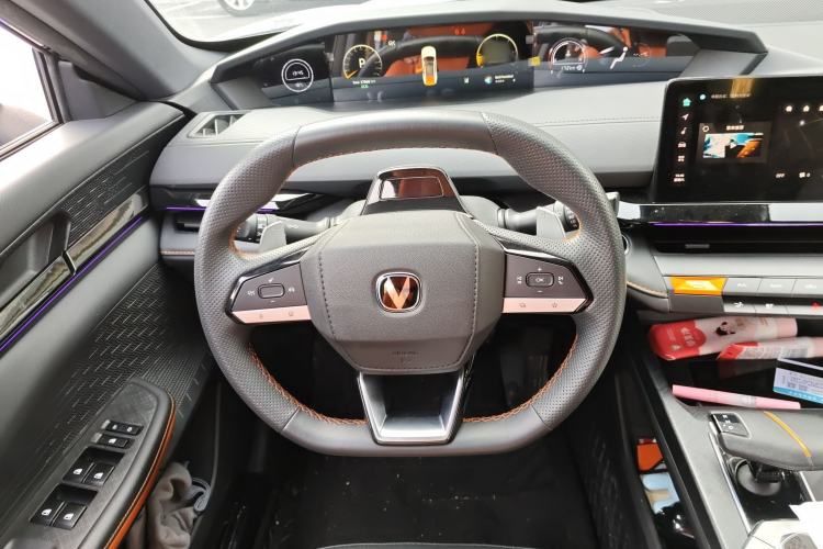 Used CHANGAN UNI-V 2022 1.5T Prestige Version Steering Wheel