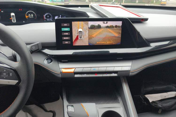 Used CHANGAN UNI-V 2022 1.5T Smart Navigation Version Audio And AC Panel