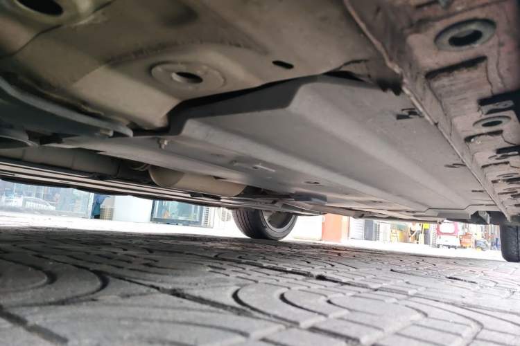 Used CHANGAN UNI-V 2022 1.5T Sport Edition Chassis Front Left