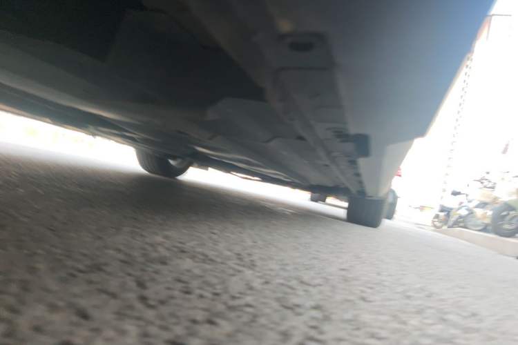 Used CHANGAN UNI-V 2022 1.5T Smart Navigation Version Chassis Rear Right