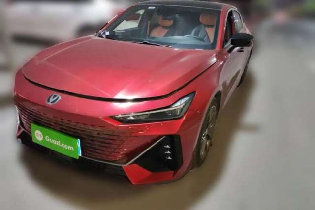 Used CHANGAN UNI-V 2022 1.5T Prestige Version