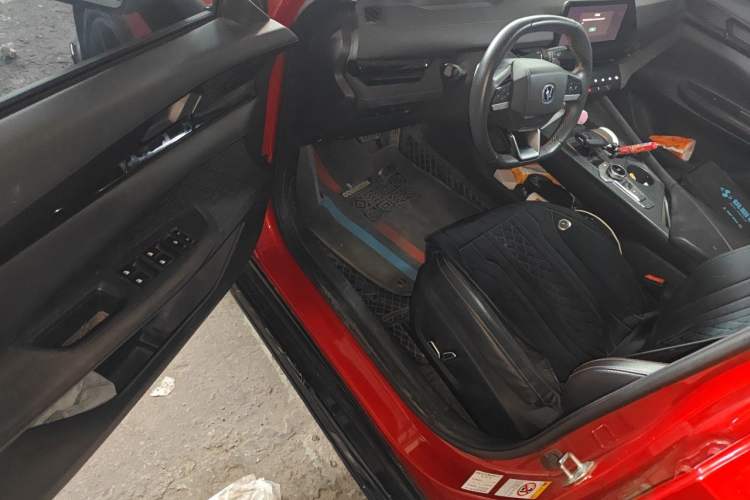 Used CHANGAN UNI-V 2022 2.0T Sporty Version Driver Seat