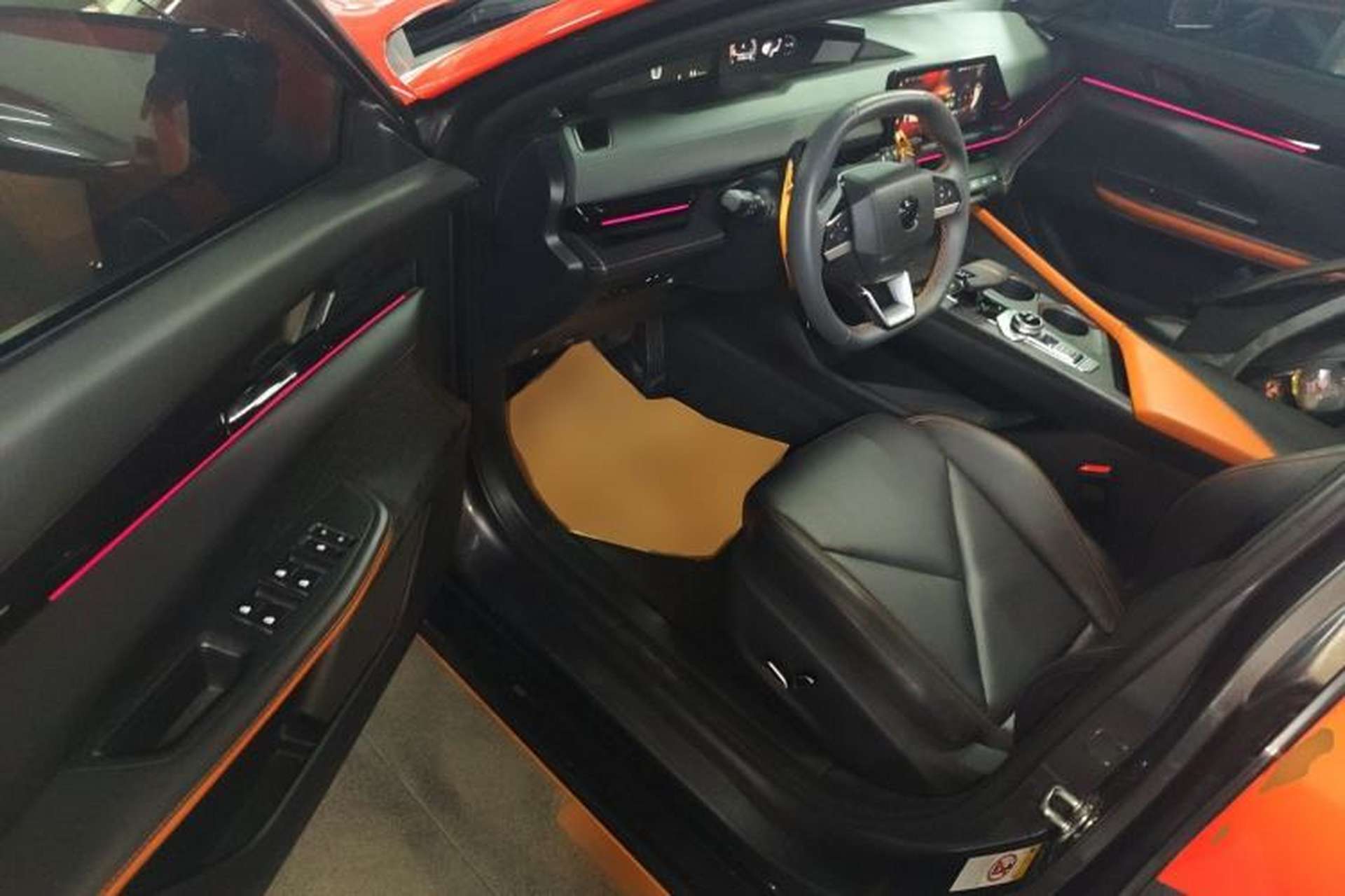 Used CHANGAN UNI-V 2022 1.5T Prestige Version Driver Seat
