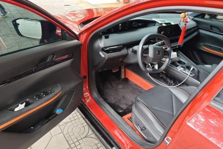 Used CHANGAN UNI-V 2022 1.5T Sport Edition Driver Seat