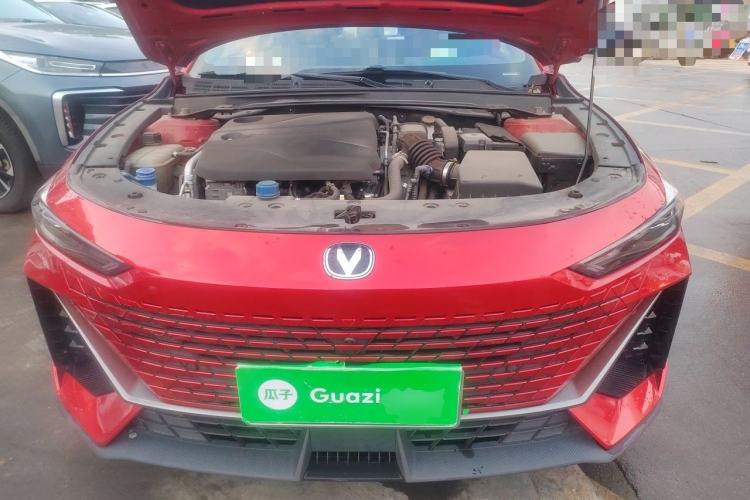 Used CHANGAN UNI-V 2022 1.5T Prestige Version Engine Bay