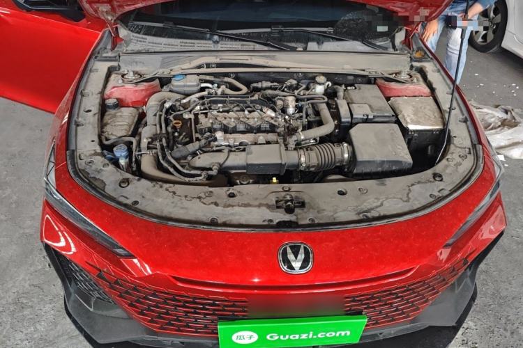 Used CHANGAN UNI-V 2022 2.0T Sporty Version Engine Bay