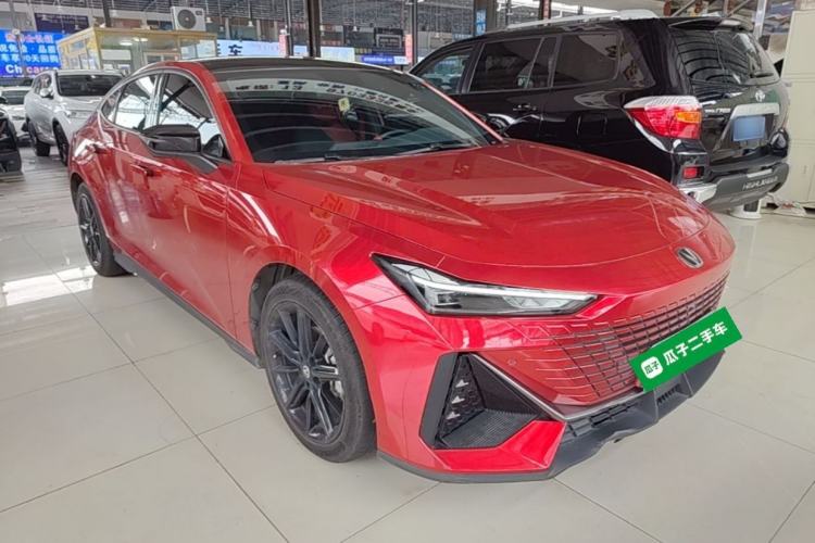 Used CHANGAN UNI-V 2022 1.5T Prestige Version Exterior 1