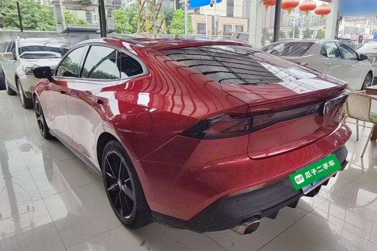 Used CHANGAN UNI-V 2022 1.5T Prestige Version Exterior 2