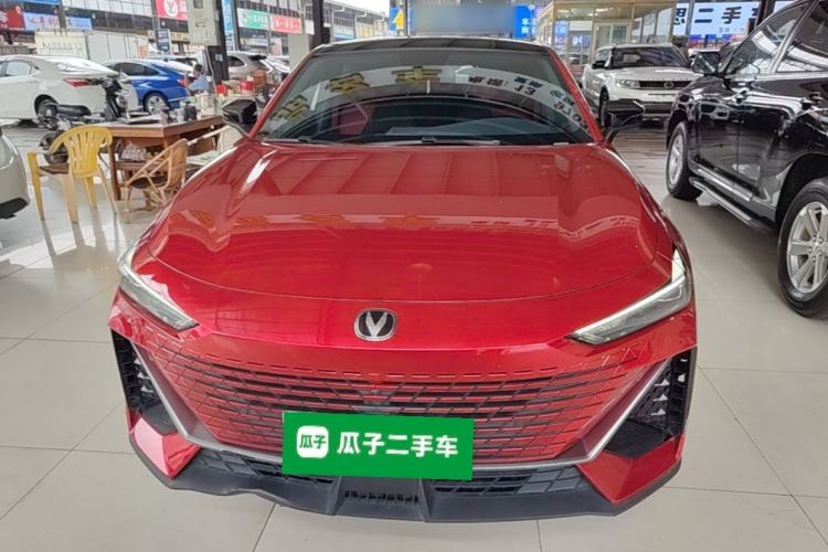 Used CHANGAN UNI-V 2022 1.5T Prestige Version Front
