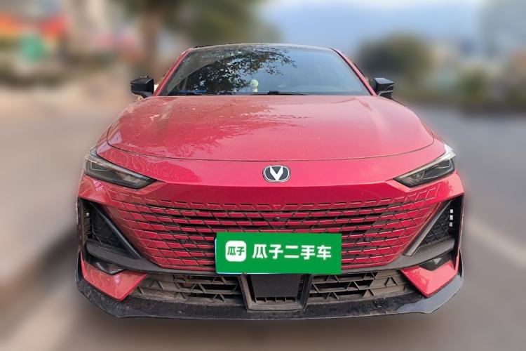 Used CHANGAN UNI-V 2022 1.5T Sport Edition Front