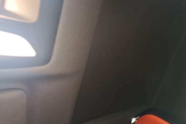 Used CHANGAN UNI-V 2022 1.5T Prestige Version Headliner