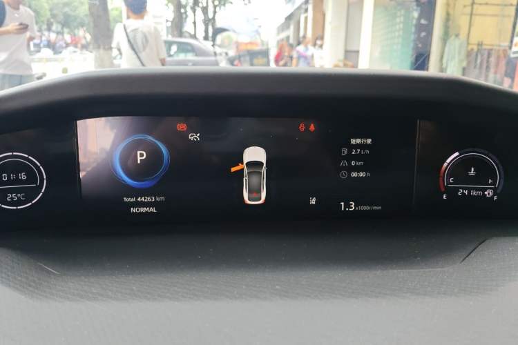 Used CHANGAN UNI-V 2022 1.5T Sport Edition Instrument Cluster
