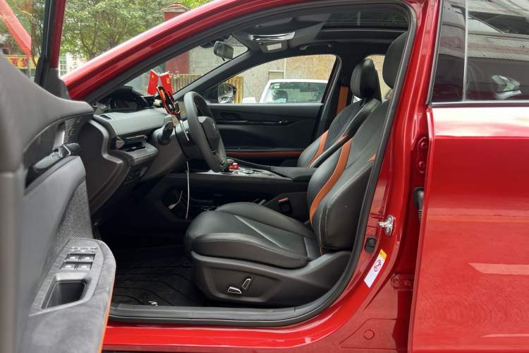 Used CHANGAN UNI-V 2022 1.5T Sport Edition Interior 5